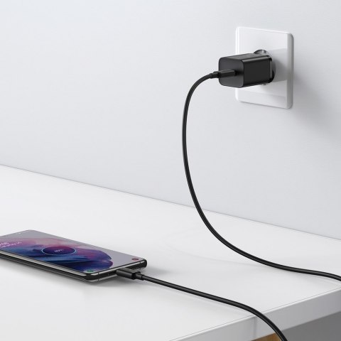 Szybka ładowarka sieciowa Super Si QC PD 25W 3A + kabel USB-C 1m czarny Szybka ładowarka sieciowa Super Si QC PD 25W 3A + kabel USB-C 1m czarny