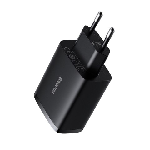 Ładowarka sieciowa Compact 3x USB 17W czarny Ładowarka sieciowa Compact 3x USB 17W czarny