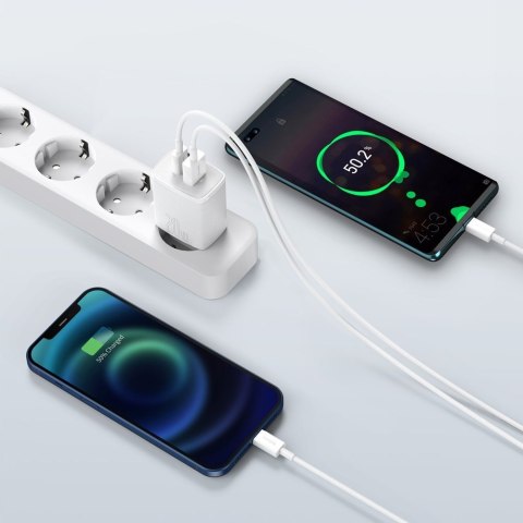 Szybka ładowarka sieciowa Compact USB USB-C 20W 3A PD QC 3.0 biały Szybka ładowarka sieciowa Compact USB USB-C 20W 3A PD QC 3.0 biały