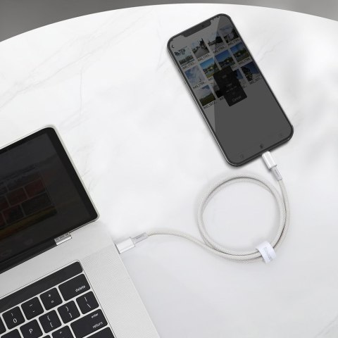 Kabel przewód do iPhone USB-C - Lightning szybkie ładowanie 20W 2m - biały Kabel przewód do iPhone USB-C - Lightning szybkie ładowanie 20W 2m - biały