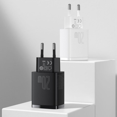 Szybka ładowarka sieciowa Compact USB USB-C 20W 3A PD QC 3.0 czarny Szybka ładowarka sieciowa Compact USB USB-C 20W 3A PD QC 3.0 czarny