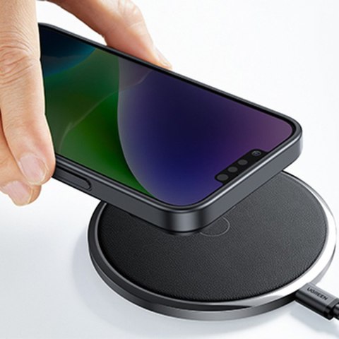 Sztywne etui z żelową ramką i wbudowaną podstawką do iPhone 14 czarny Sztywne etui z żelową ramką i wbudowaną podstawką do iPhone 14 czarny