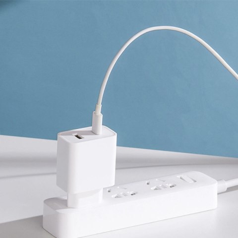 Szybka ładowarka sieciowa Xiaomi Travel Charger Combo USB / USB-C 33W PD biała Szybka ładowarka sieciowa Xiaomi Travel Charger Combo USB / USB-C 33W PD biała