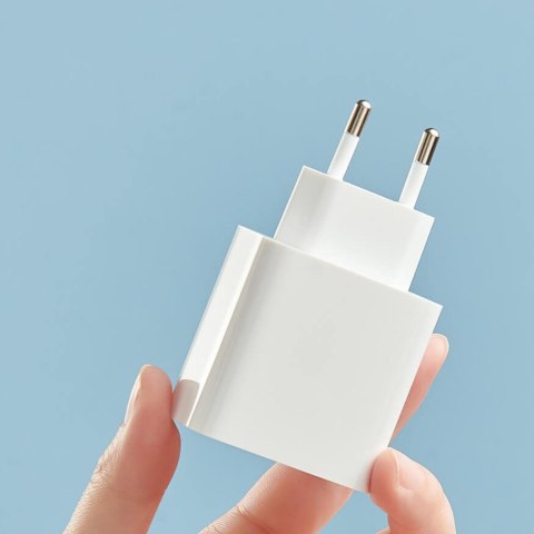 Szybka ładowarka sieciowa Xiaomi Travel Charger Combo USB / USB-C 33W PD biała Szybka ładowarka sieciowa Xiaomi Travel Charger Combo USB / USB-C 33W PD biała