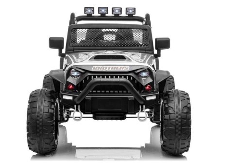 Auto na akumulator Jeep JC666 Srebrny Lakierowany Auto na akumulator Jeep JC666 Srebrny Lakierowany