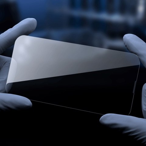 Szkło hartowane do iPhone 14 Plus / 13 Pro Max z osłoną na głośnik 0.4mm ZESTAW Szkło hartowane do iPhone 14 Plus / 13 Pro Max z osłoną na głośnik 0.4mm ZESTAW