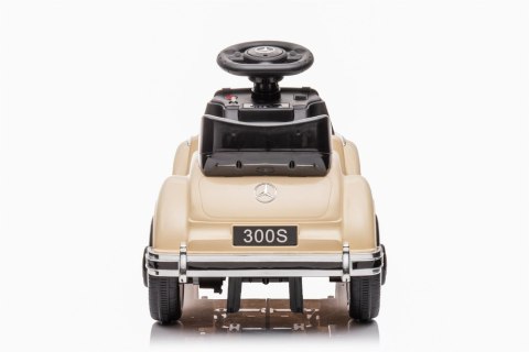 Jeździk Na Akumulator Mercedes 300S Beżowy Jeździk Na Akumulator Mercedes 300S Beżowy