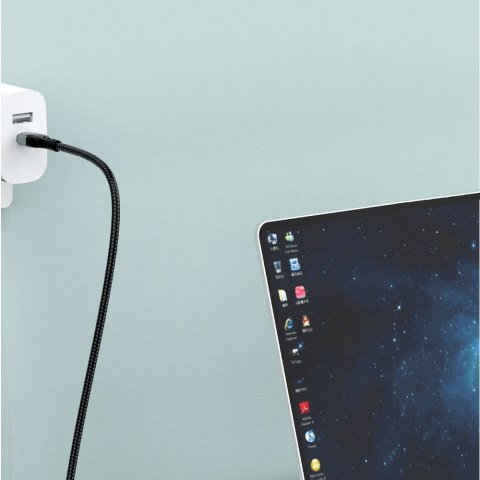 Kabel przewód w oplocie USB-C szybkie ładowanie PD 100W 1m czarny Kabel przewód w oplocie USB-C szybkie ładowanie PD 100W 1m czarny