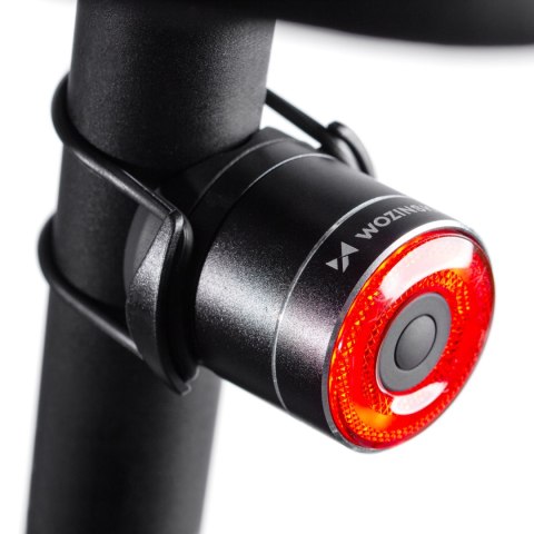 Lampka rowerowa tylna LED USB-C czerwone światło sensor STOP czarna Lampka rowerowa tylna LED USB-C czerwone światło sensor STOP czarna