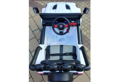 Auto na Akumulator S2388 Jeep Biały 4x45W Auto na Akumulator S2388 Jeep Biały 4x45W