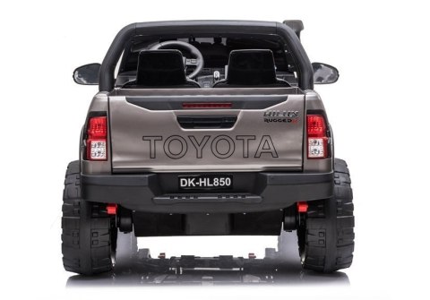 Auto na Akumulator Toyota Hilux Srebrny Lakierowany Auto na Akumulator Toyota Hilux Srebrny Lakierowany