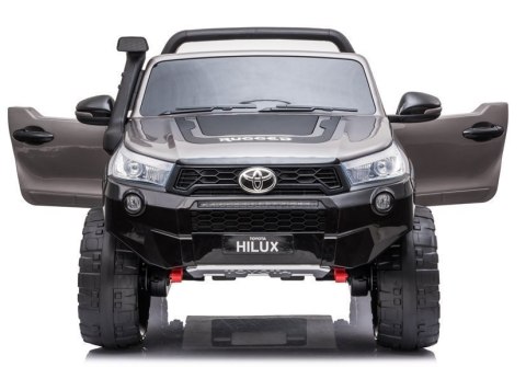 Auto na Akumulator Toyota Hilux Srebrny Lakierowany Auto na Akumulator Toyota Hilux Srebrny Lakierowany